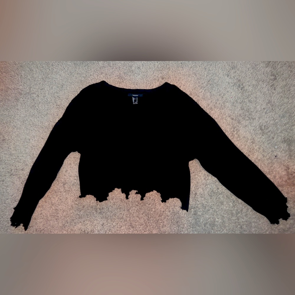Cropped sweater